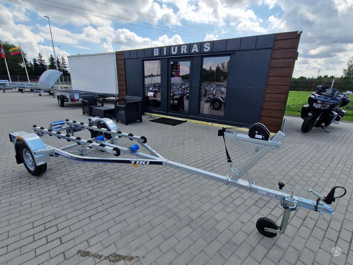 Tiki Treiler BX600LR, boat / watercraft