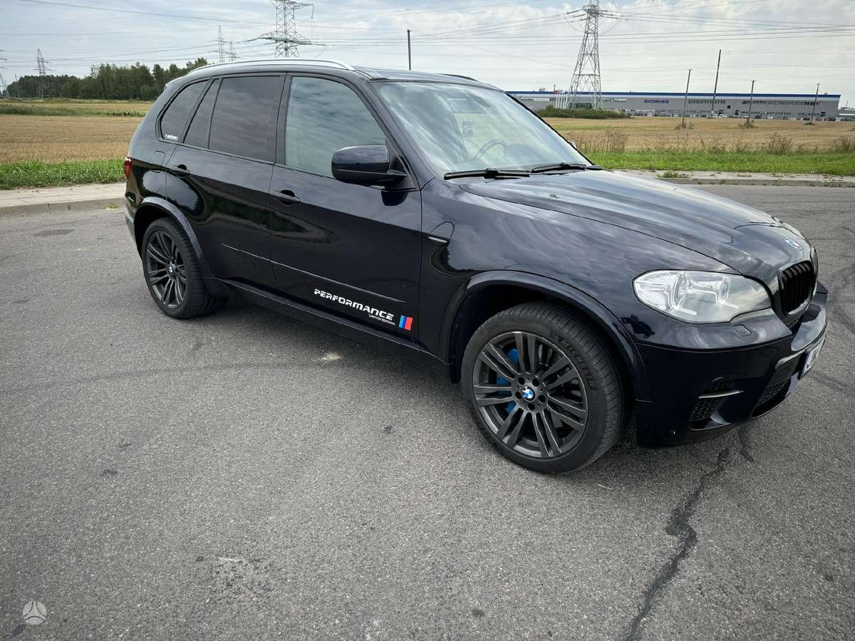 BMW X5, Внедорожник / Кроссовер