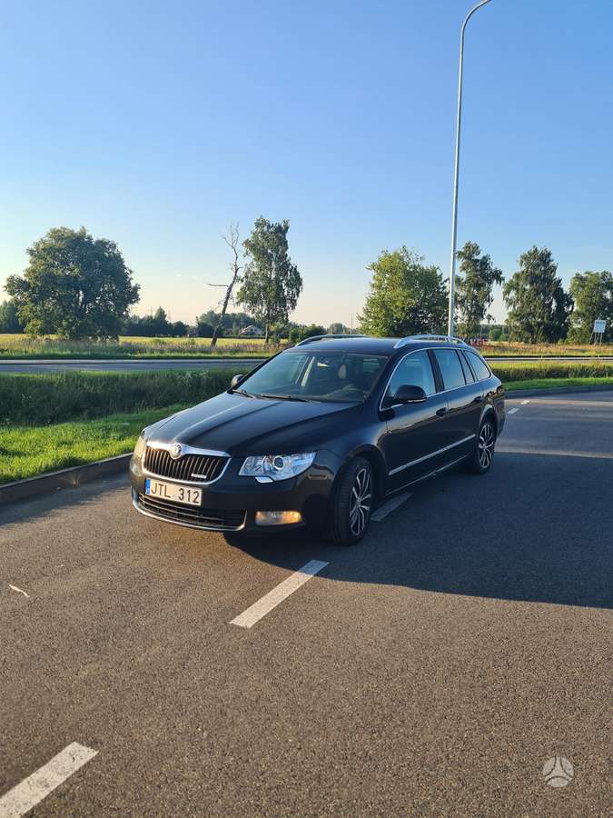 Skoda Superb, 1.6 l., Универсал
