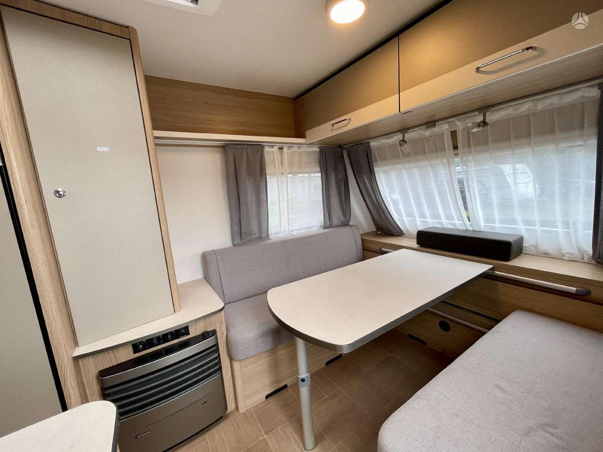 LMC Sassino 390K, caravans