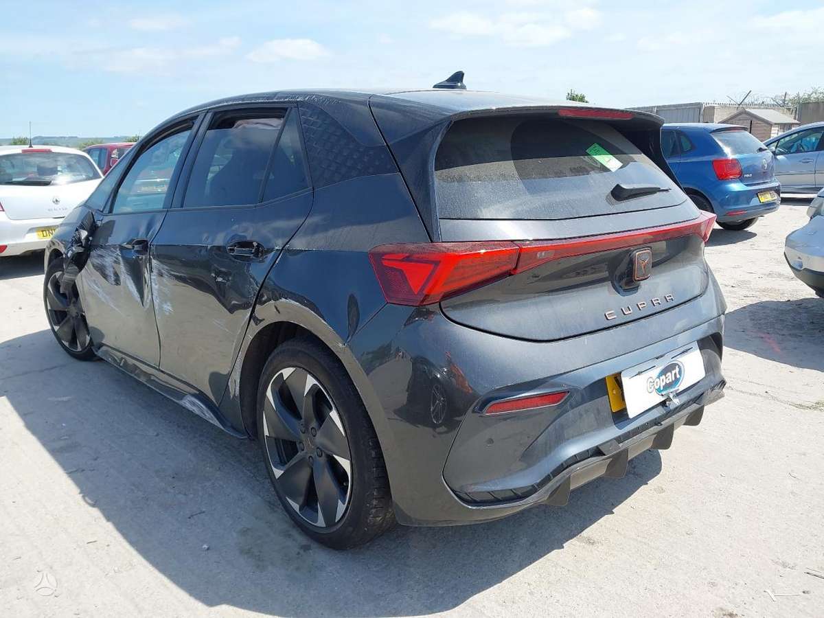 Cupra Born