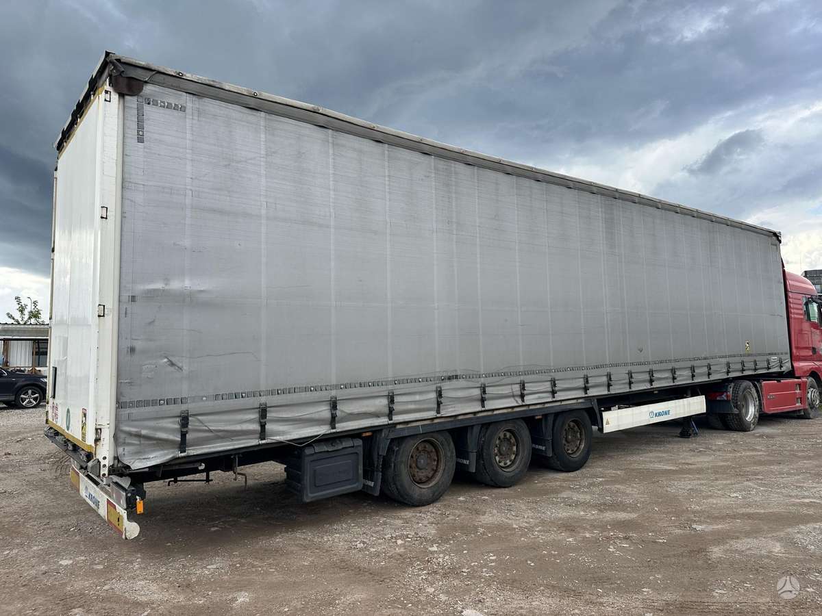 Krone Mega R 19,5, užuolaidinės / tentinės