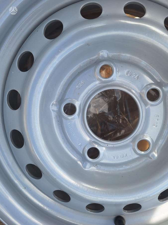 Sparco, tērauda apzīmogoti, R13