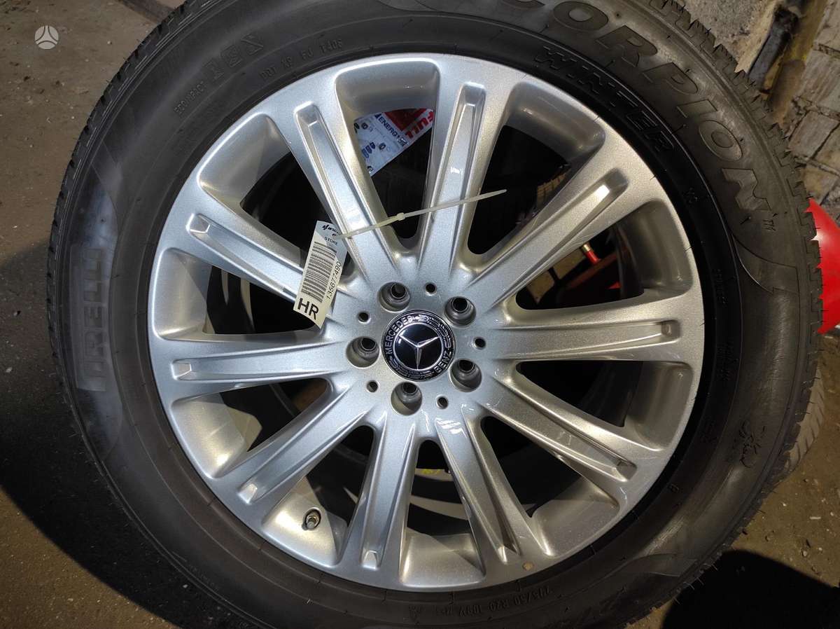 Pirelli, žieminės 275/50 R20