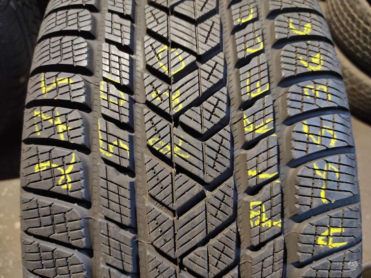 Pirelli, žieminės 275/50 R20