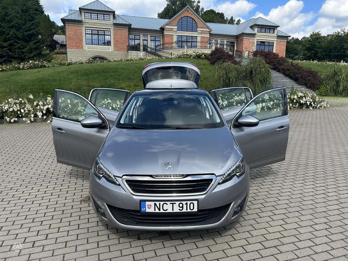 Peugeot 308, 1.6 l., hatchback