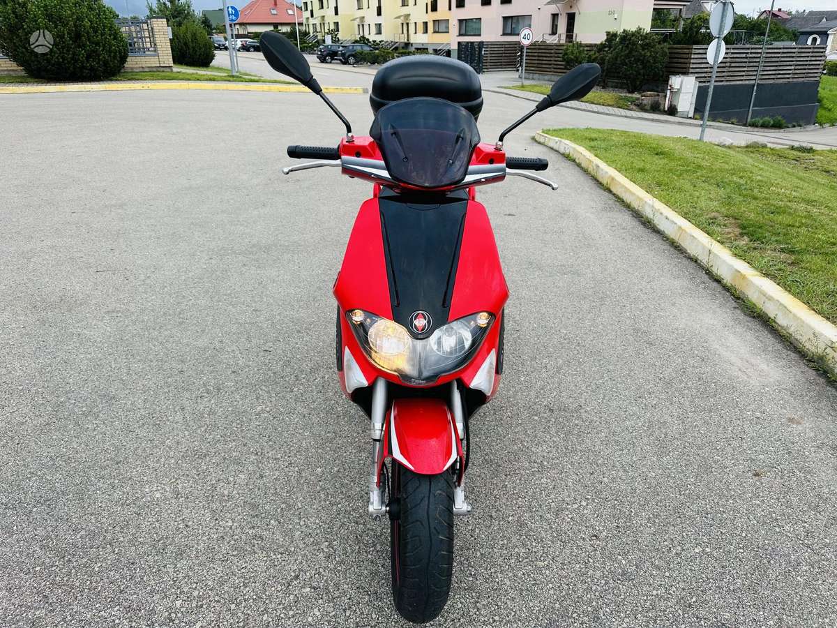 Gilera Runner 49cc, мотороллеры / мопеды