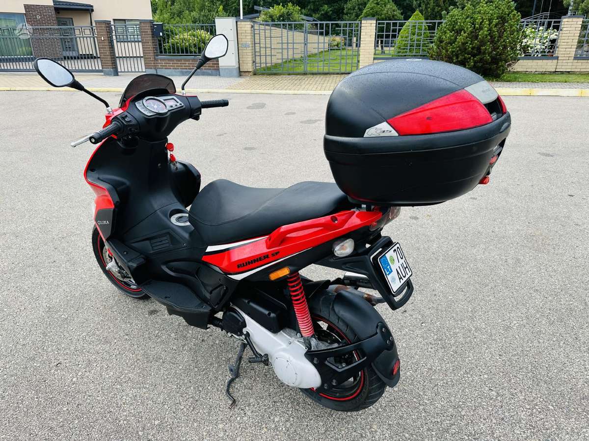 Gilera Runner 49cc, мотороллеры / мопеды