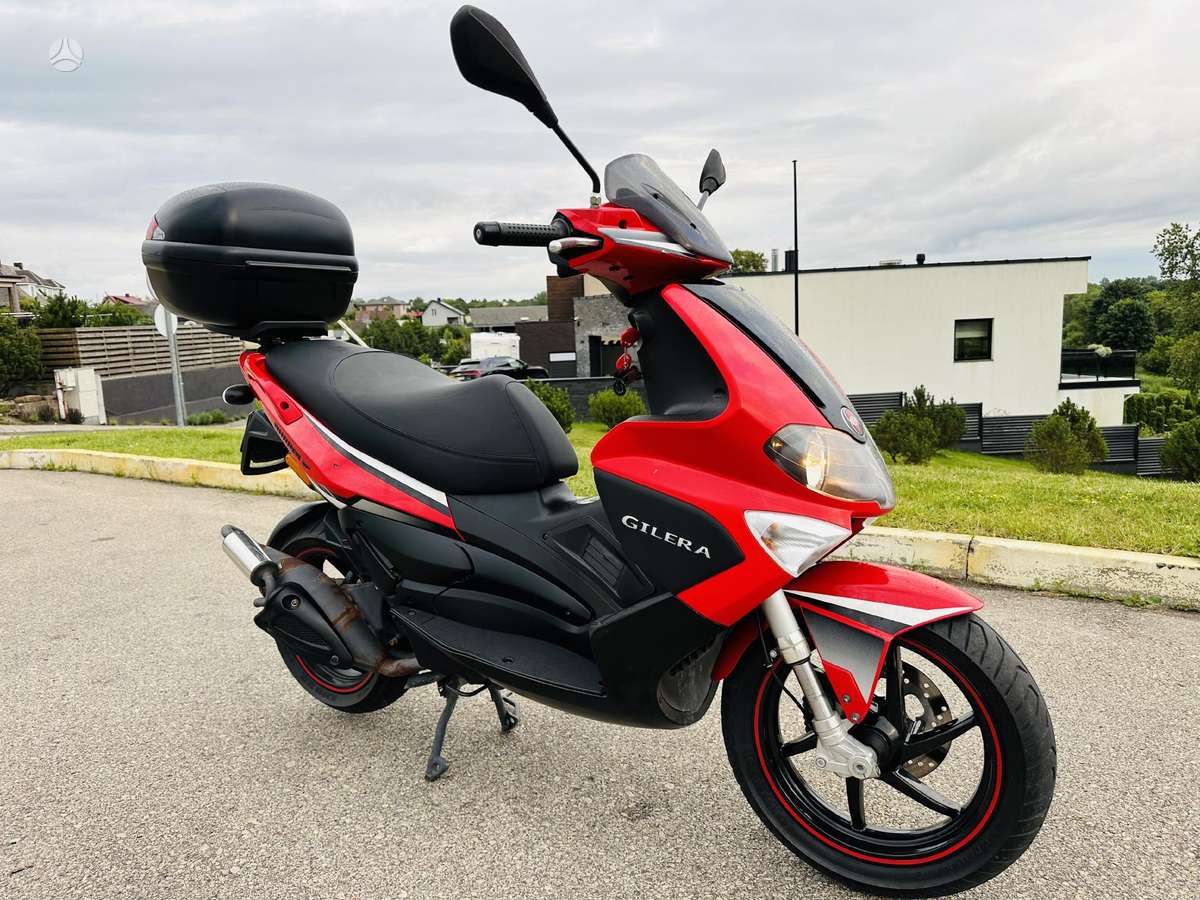 Gilera Runner 49cc, мотороллеры / мопеды