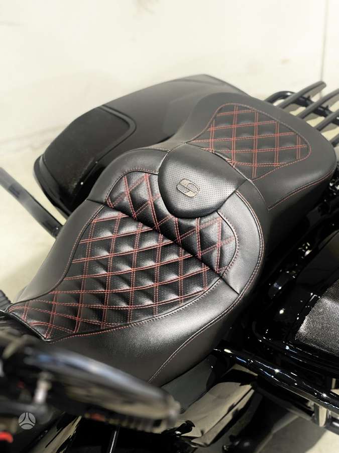 Harley-Davidson CVO 1923cc, чопперы / круизеры / custom