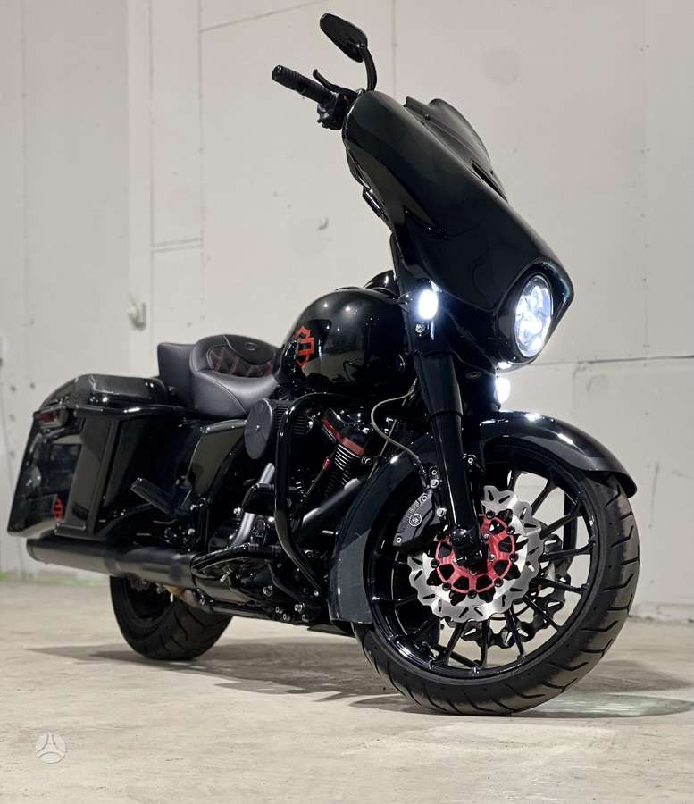 Harley-Davidson CVO 1923cc, choppers / cruisers / custom
