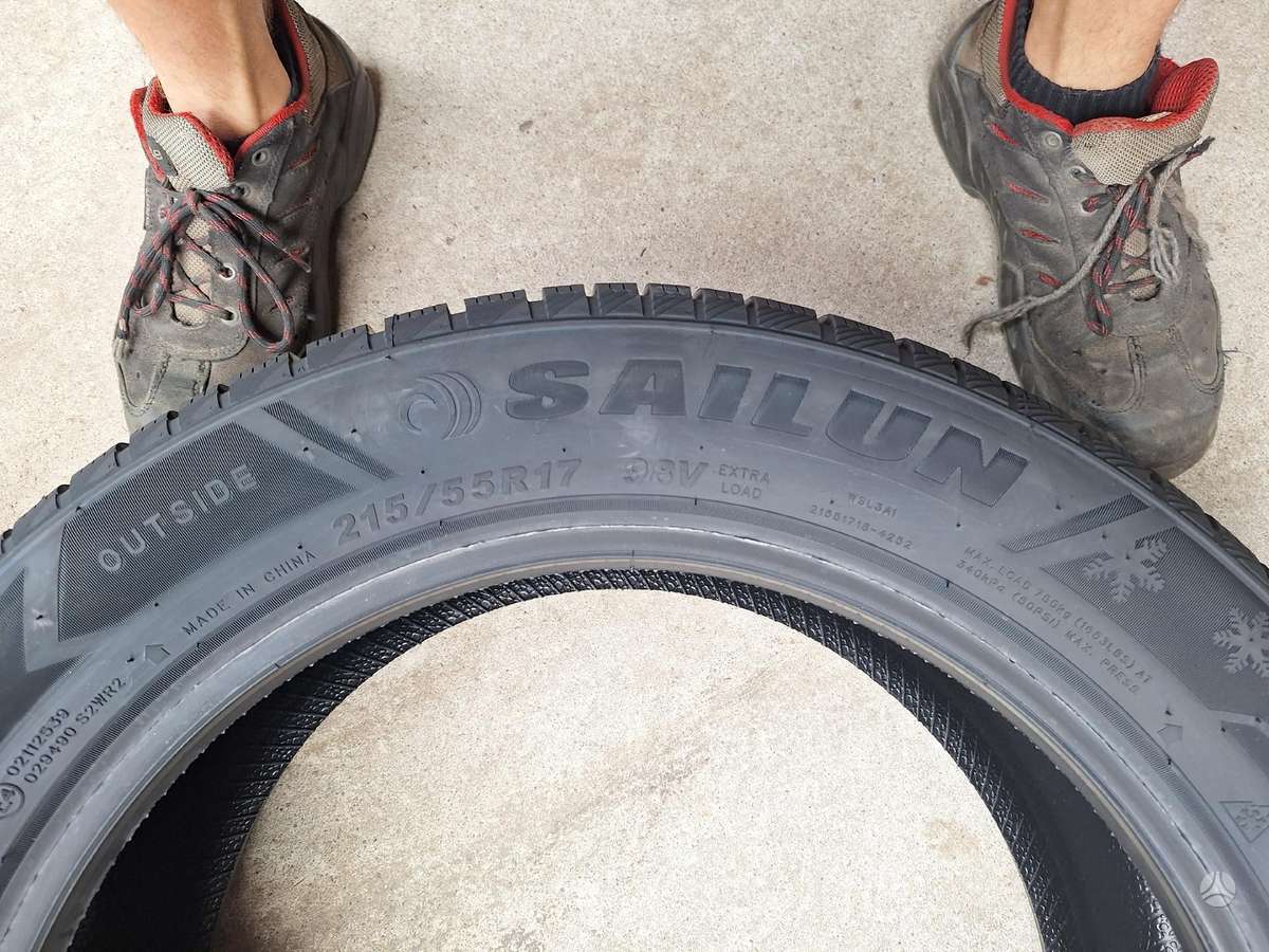 Sailun, žieminės 215/55 R17