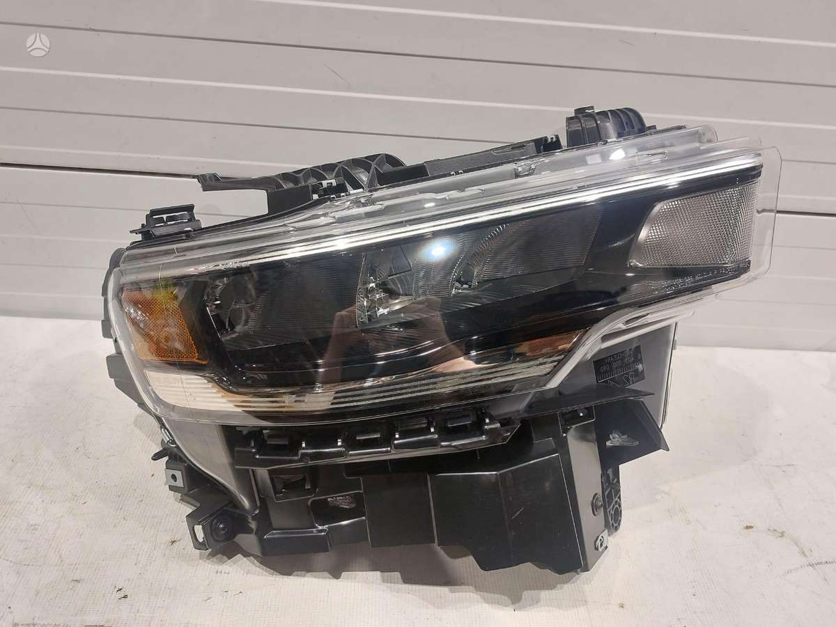 Dodge Ram, 68666440AA, фары