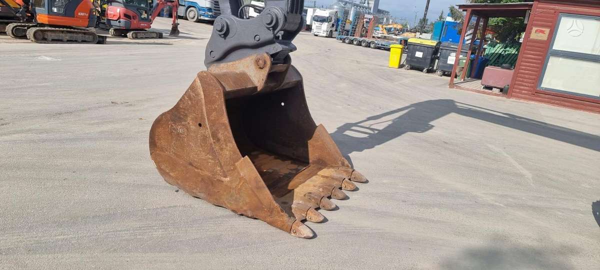 Volvo EC 210 C, экскаваторы