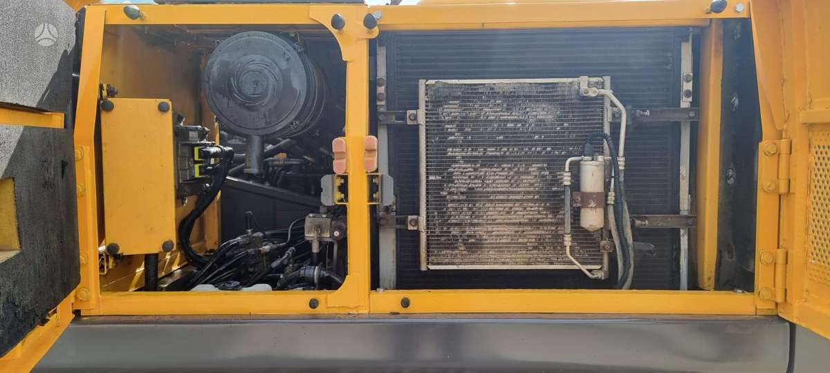 Volvo EC 210 C, ekskavatoriai