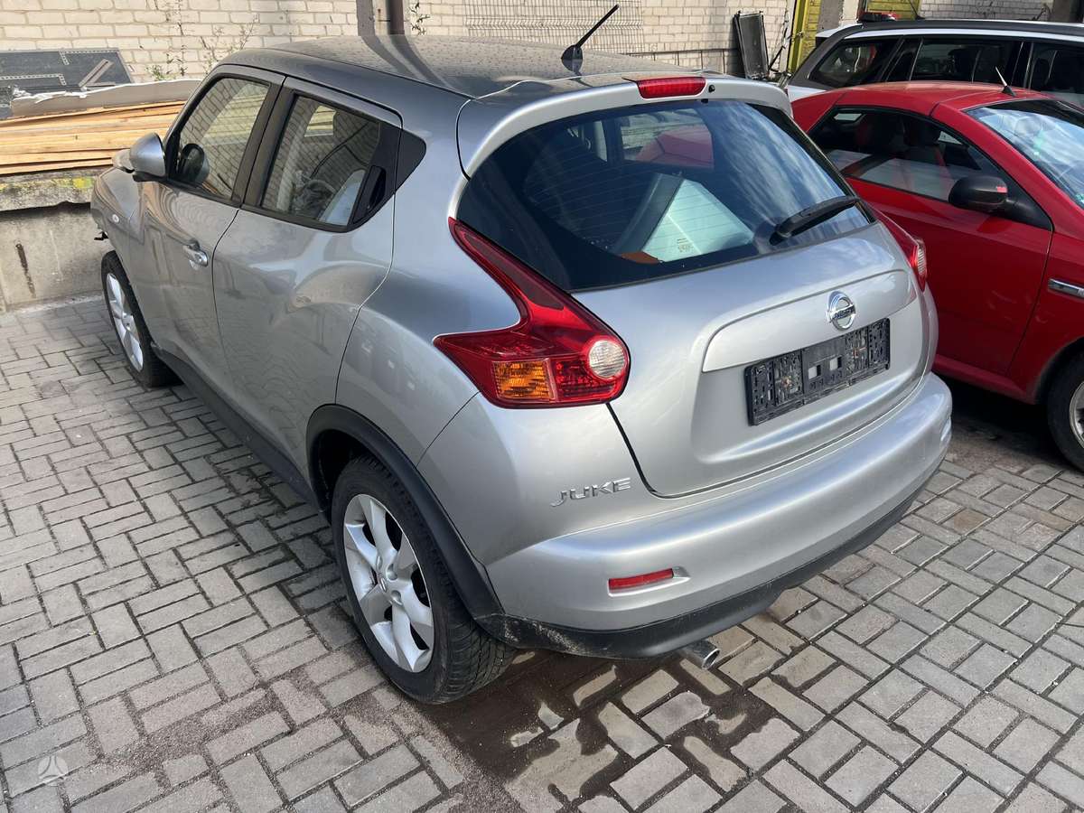 Nissan Juke dalimis. Iš vokietijos