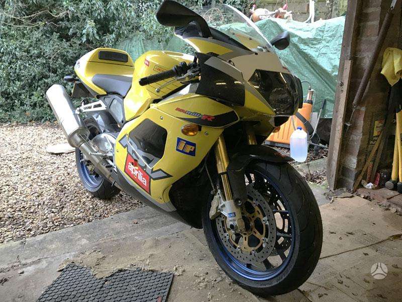 Aprilia RSV, спортбайки / superbikes