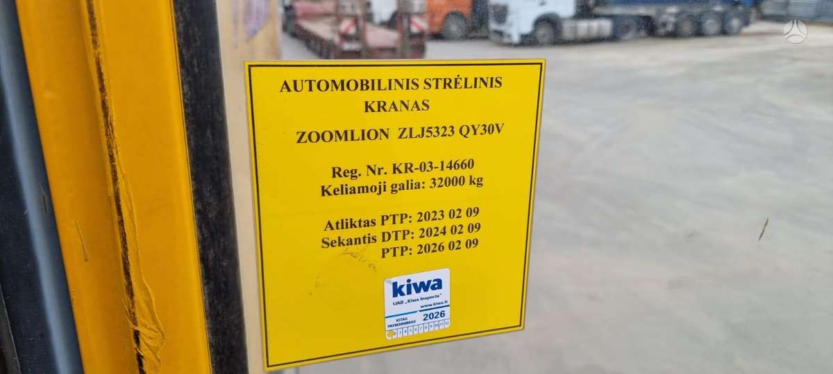 Zoomlion QY 35 V, crane