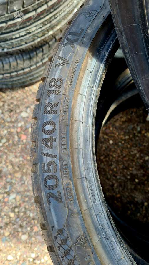 Continental, winter 205/40 R18