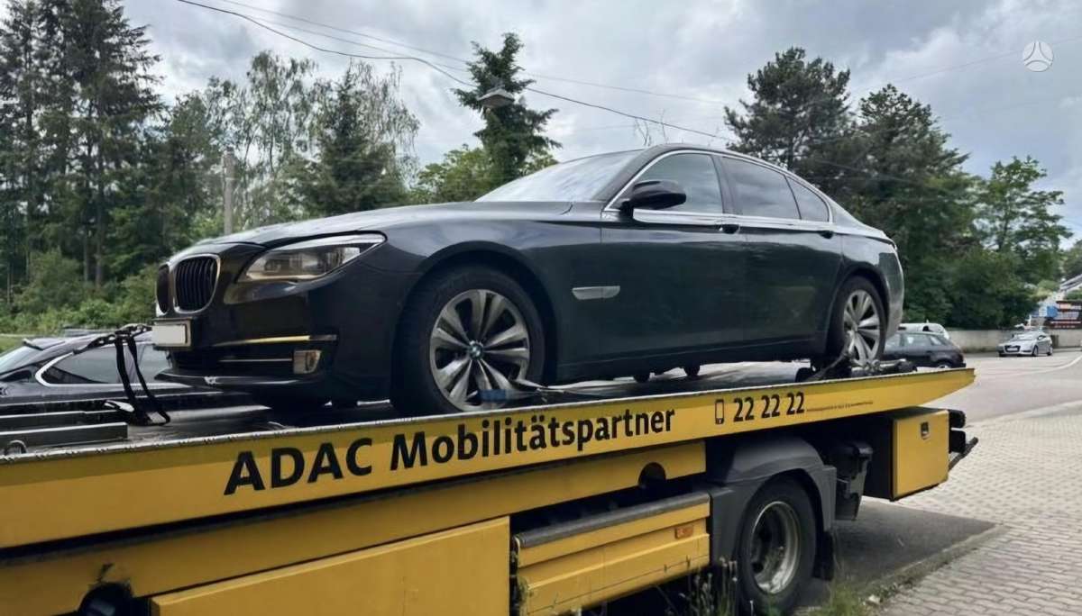 BMW 730 Dalimis f02