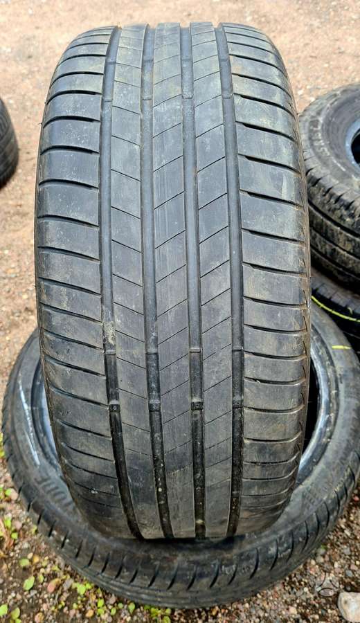 Bridgestone, vasarinės 255/40 R20