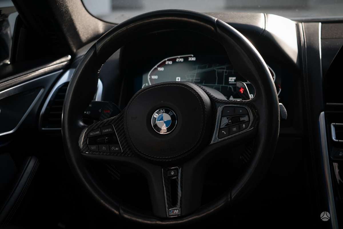 BMW 840, 3.0 l., saloon / sedan