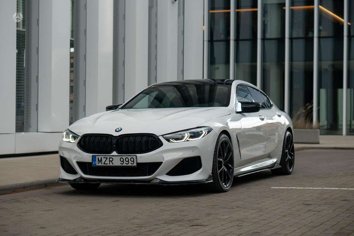 BMW 840, 3.0 l., Седан
