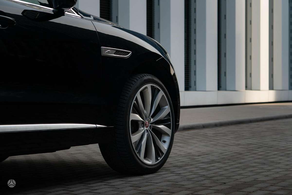 Jaguar F-Pace, 3.0 l., Внедорожник / Кроссовер