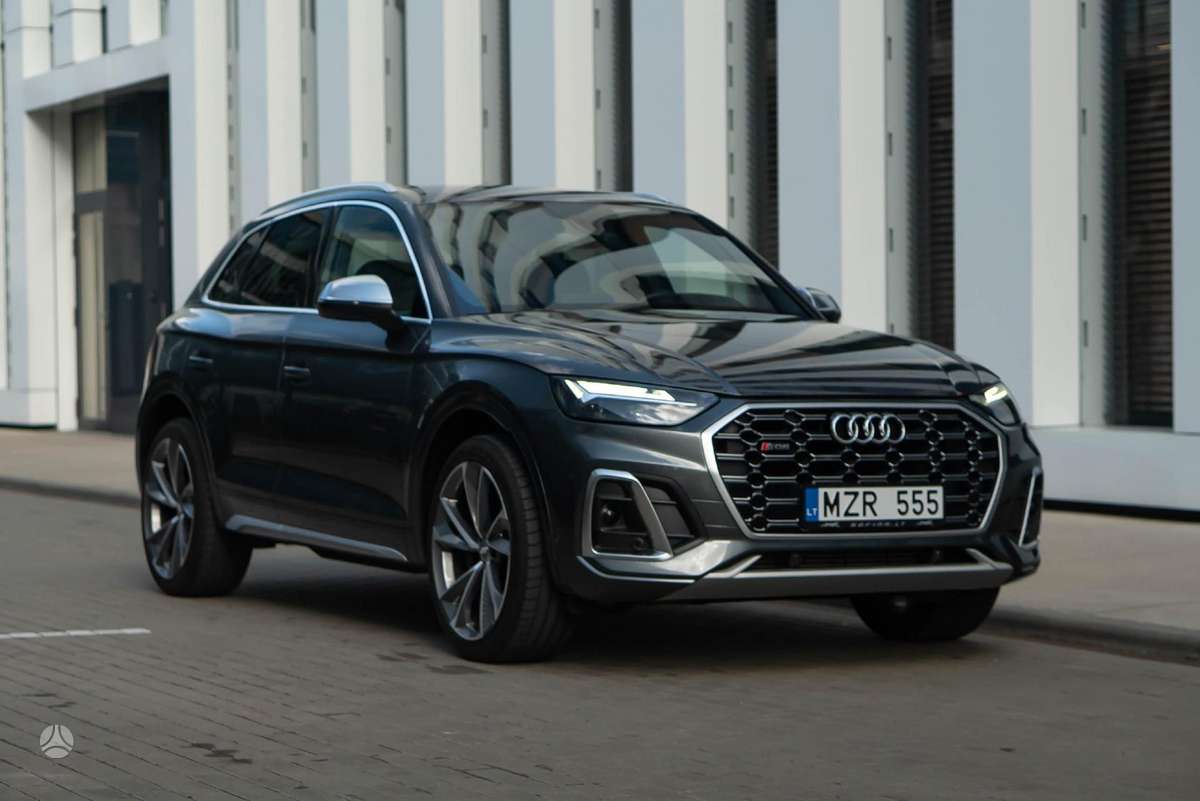 Audi Q5 Sportback, 3.0 l., off-road / crossover
