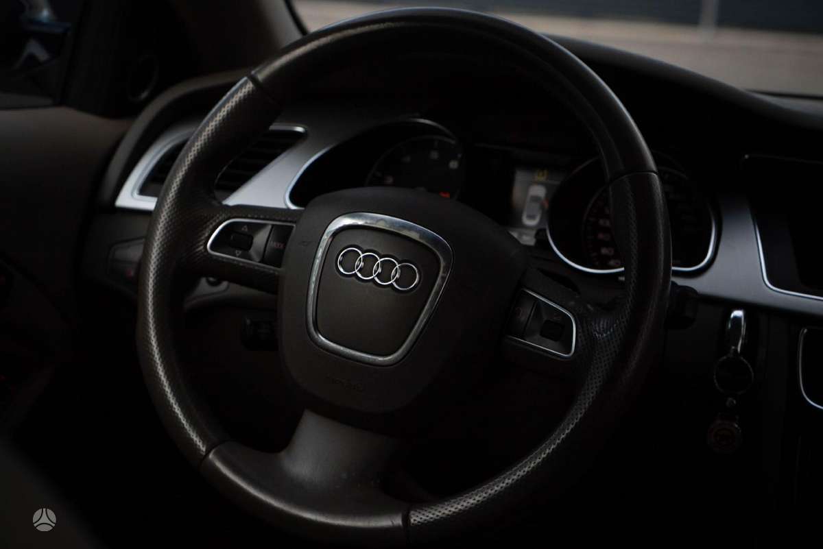 Audi A5, 2.0 l., convertible