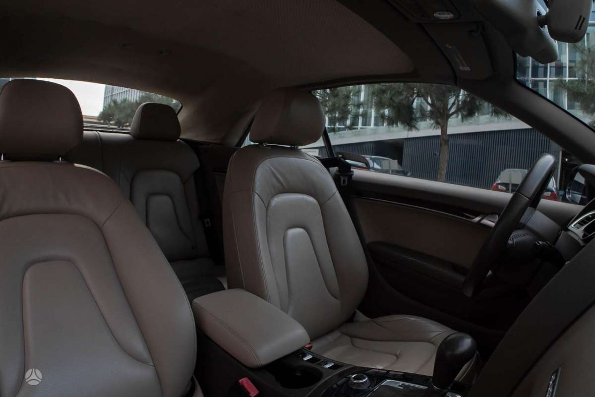 Audi A5, 2.0 l., kabrioletas