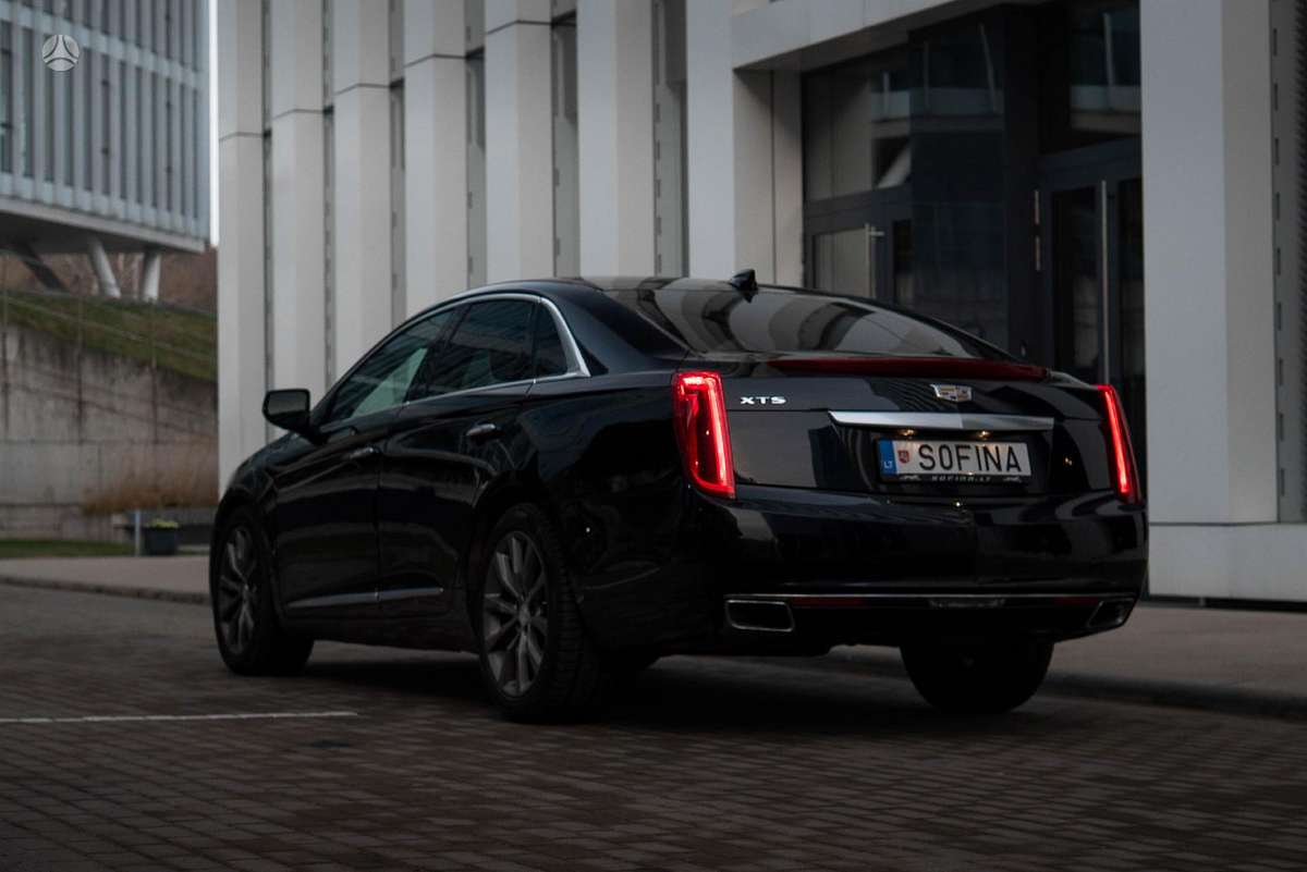 Cadillac XTS, 3.6 l., Седан