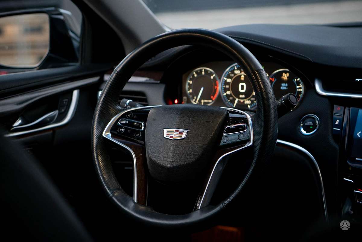 Cadillac XTS, 3.6 l., Седан