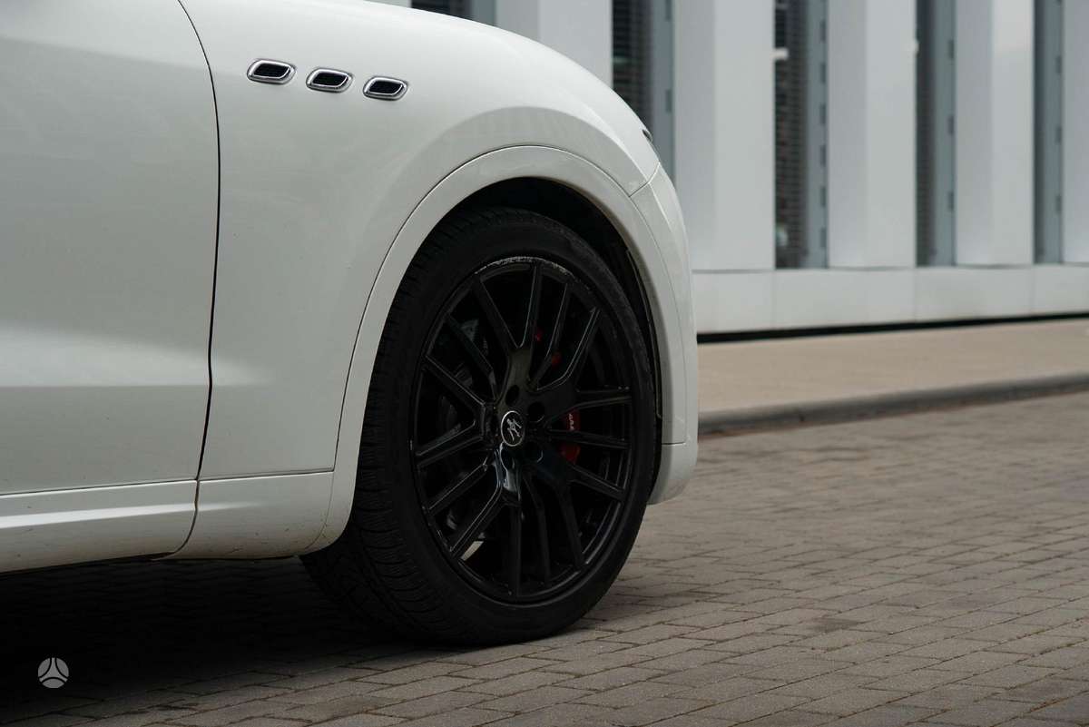Maserati Levante, 3.0 l., off-road / crossover
