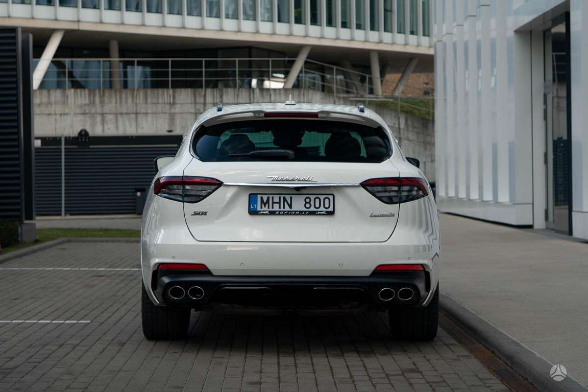 Maserati Levante, 3.0 l., off-road / crossover