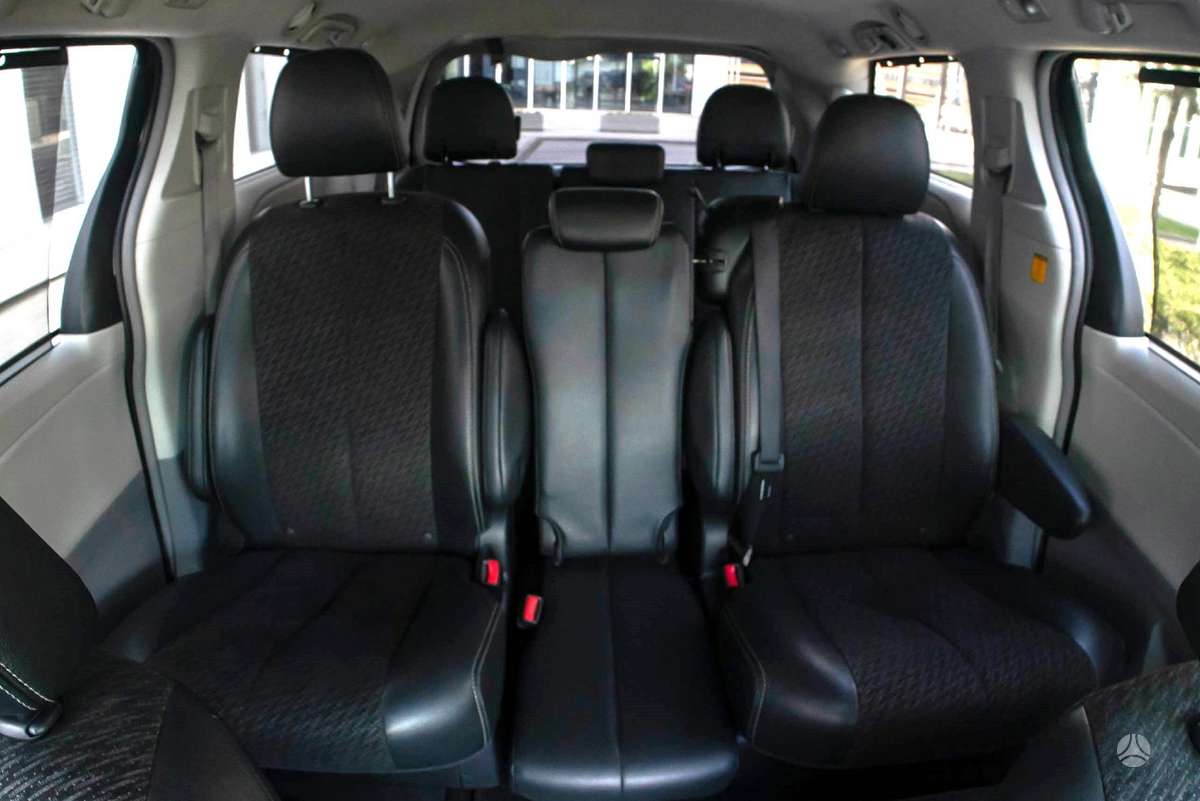 Toyota Sienna, 3.5 l., Минивэн