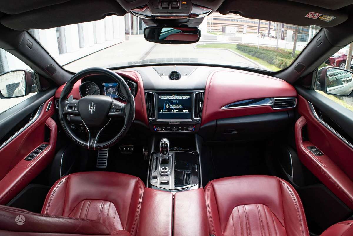 Maserati Levante, 3.0 l., off-road / crossover