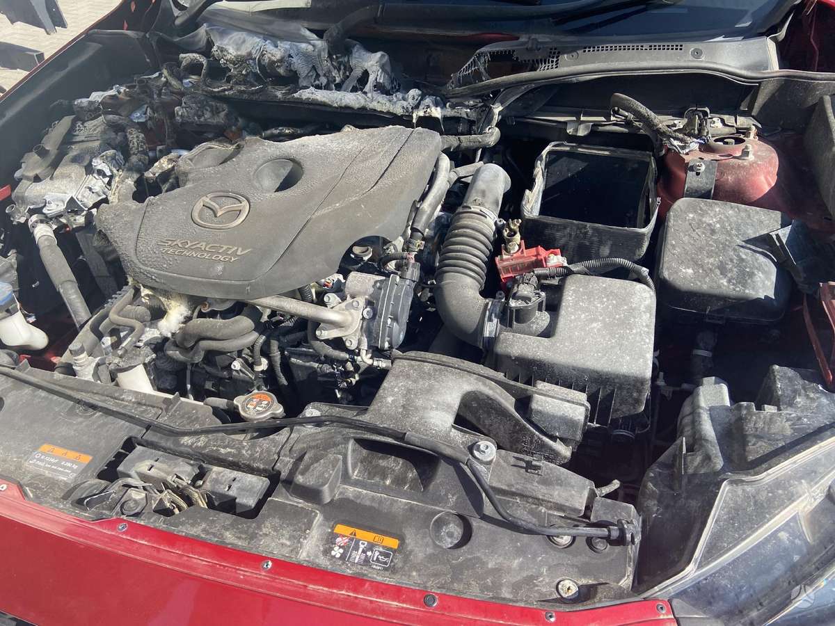 Mazda CX-3 по частям