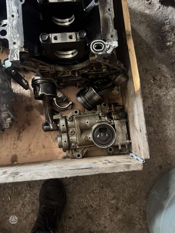 Mazda CX-9, R2AA, variklio detalės