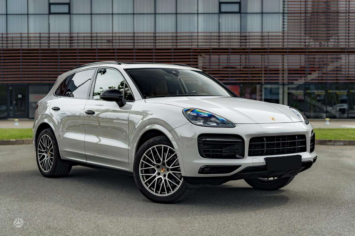 Porsche Cayenne - 4