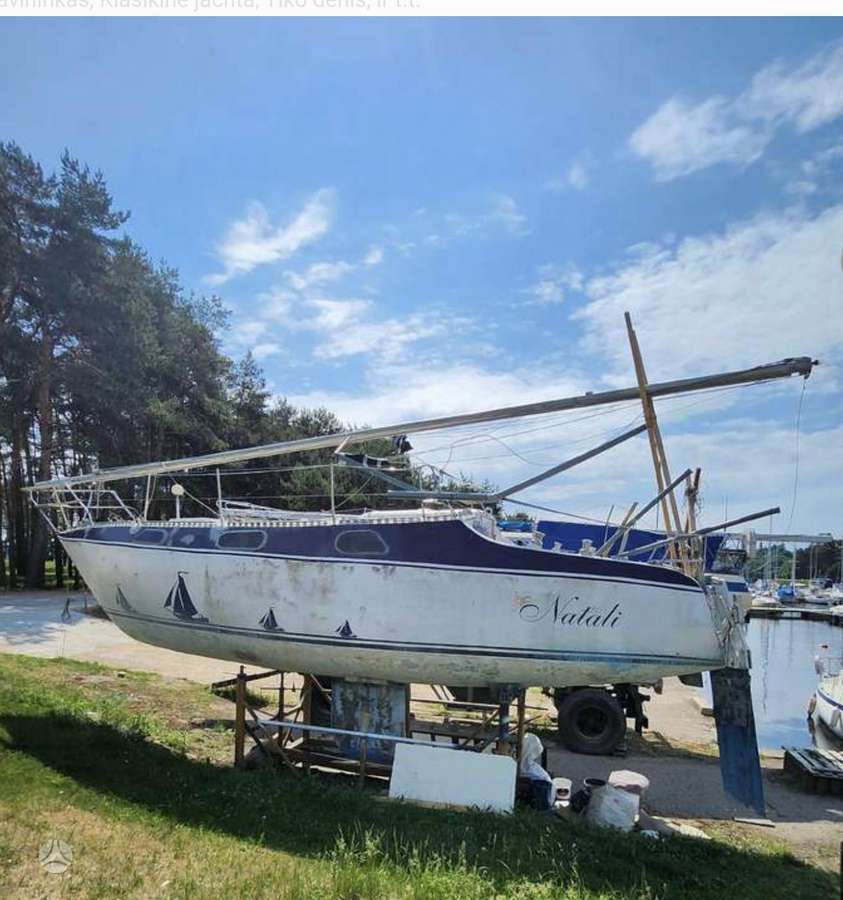 Savadarbė LT300, Jachta dalimis