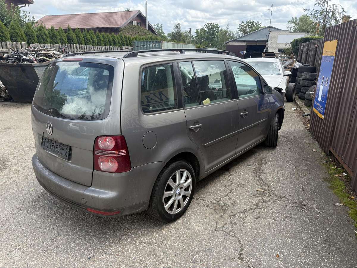 Volkswagen Touran Bmy