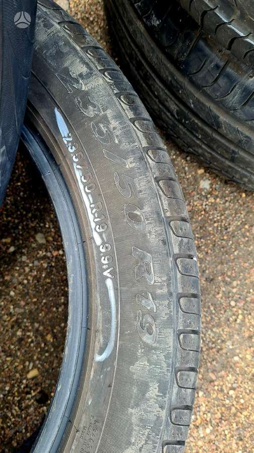 Pirelli, summer 235/50 R19