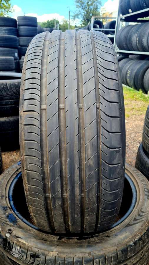 Dunlop, летние 235/45 R19