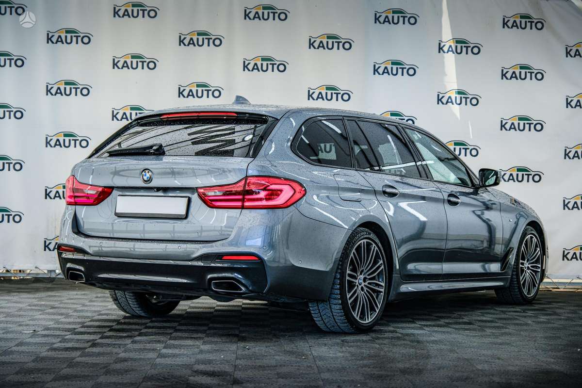 BMW 520, 2.0 l., wagon