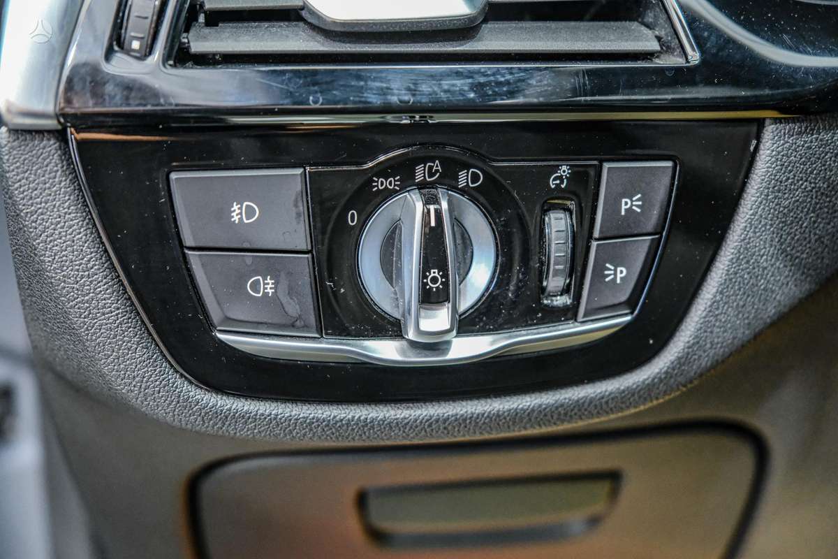 BMW 520, 2.0 l., wagon