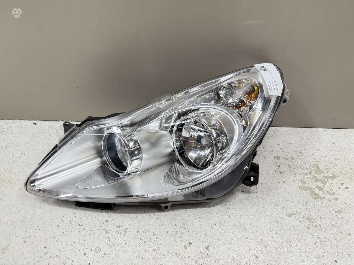 Opel Corsa крылья, фары