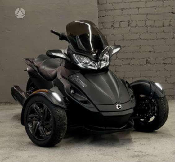 Can-Am Spyder, trikes