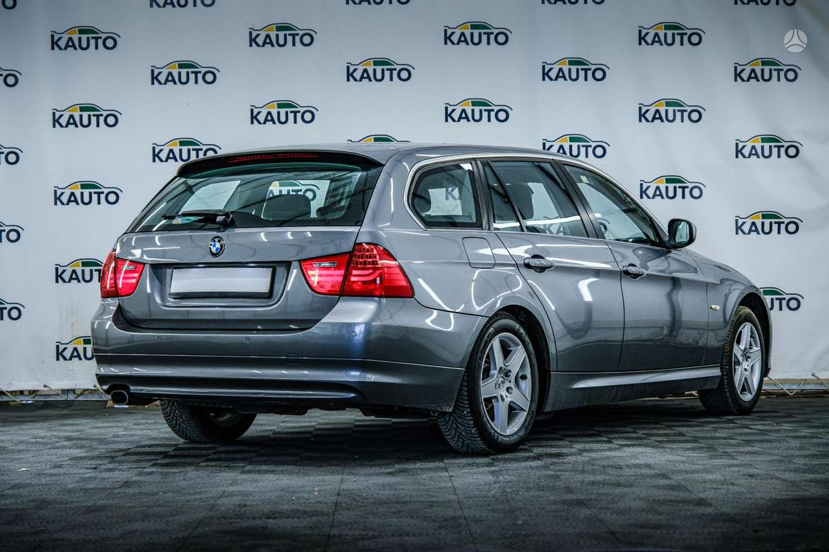 BMW 320, 2.0 l., Универсал