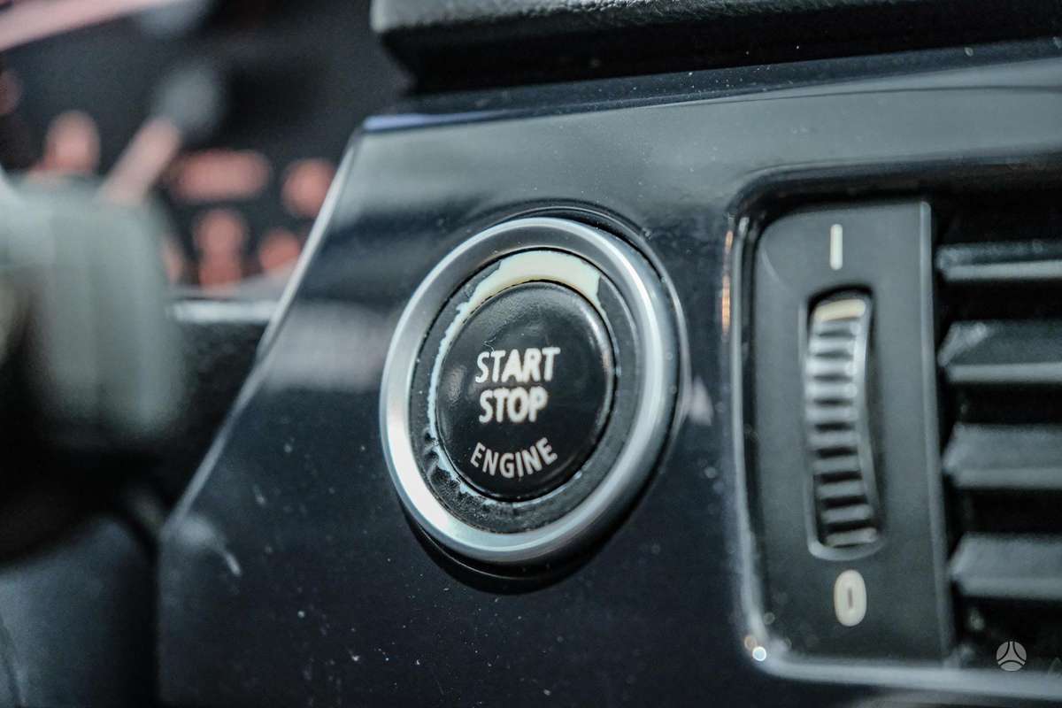 BMW 320, 2.0 l., Универсал